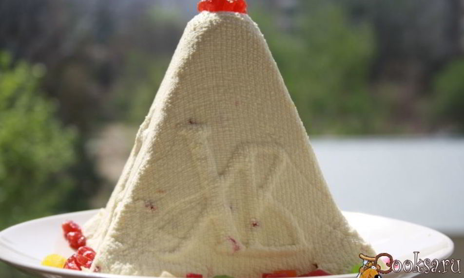 Рецепт сырая творожная пасха с цукатами и вяленой вишней