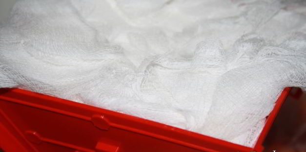 сырая творожная пасха с цукатами и вяленой вишней