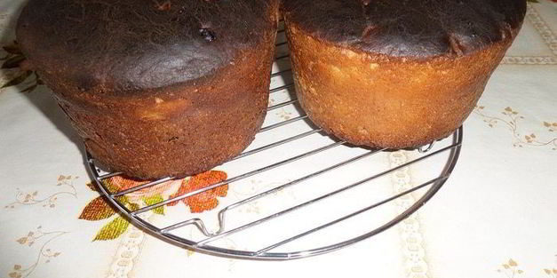 ванильный кулич с сухофруктами