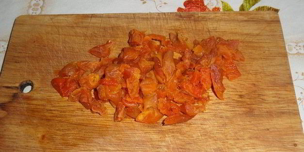 ванильный кулич с сухофруктами