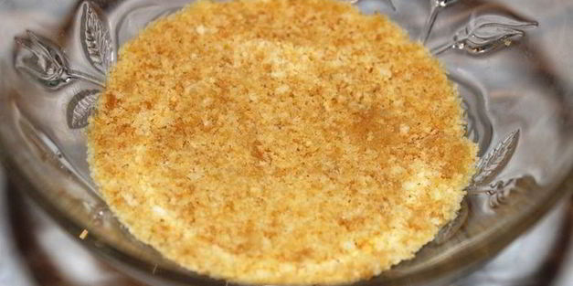 шоколадно-ананасовый десерт с меренгами