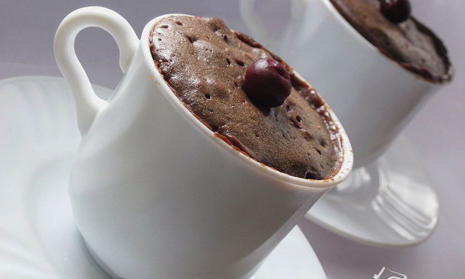 Рецепт шоколадный десерт с вишнями