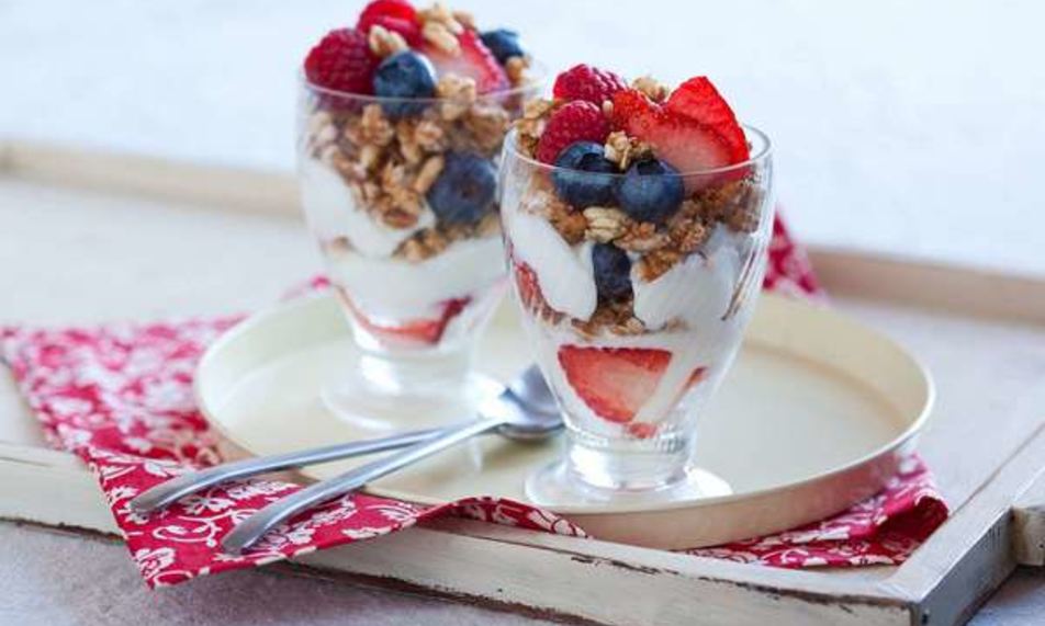 Рецепт слоеный десерт из творога к завтраку