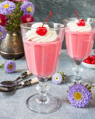 Вишневое йогуртовое желе