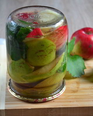 Яблоки и груши маринованные