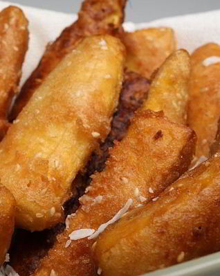 Жареные бананы в кляре