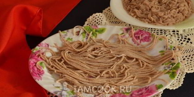 домашняя гречневая лапша