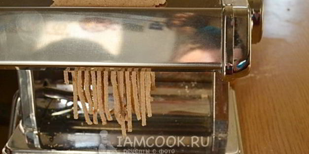 домашняя гречневая лапша