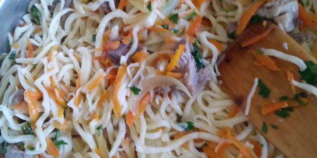домашняя лапша с мясом