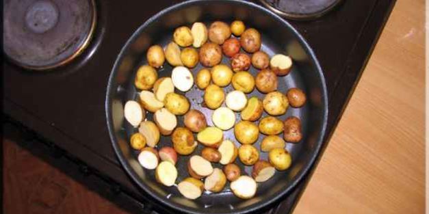 гарнир из мелкого картофеля