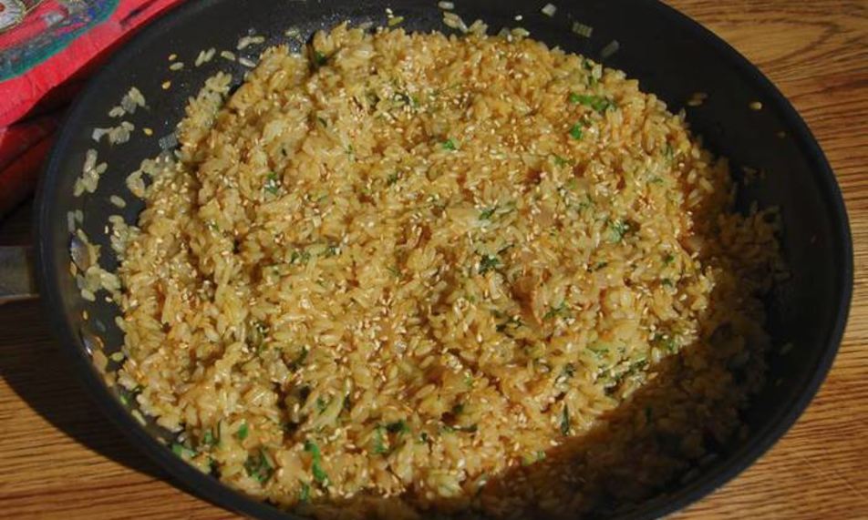 Рецепт бурый рис с кунжутом
