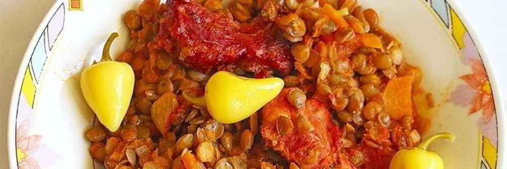 Чечевица с копчеными ребрышками