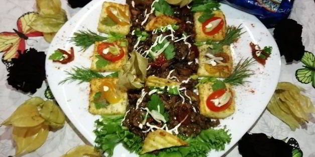 чечевица с лисичками и жареным адыгейским сыром