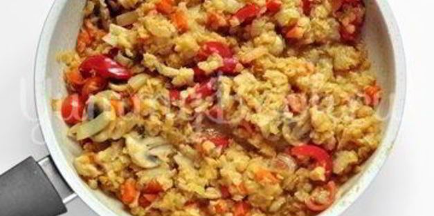 чечевица с овощами