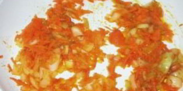 чечевица желтая на сковороде