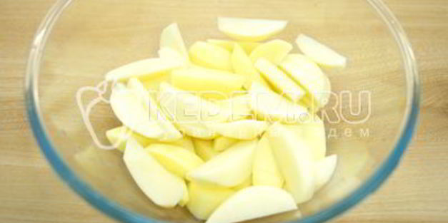 картофель дольками в духовке