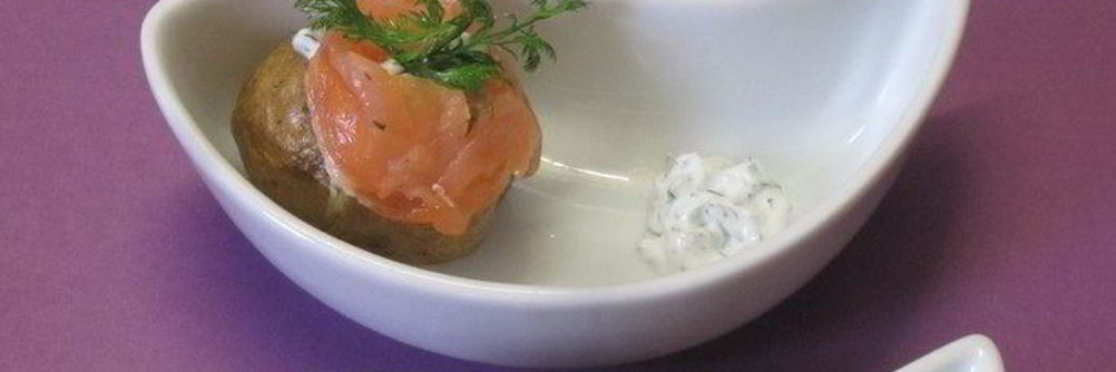 Картофель мини с семгой