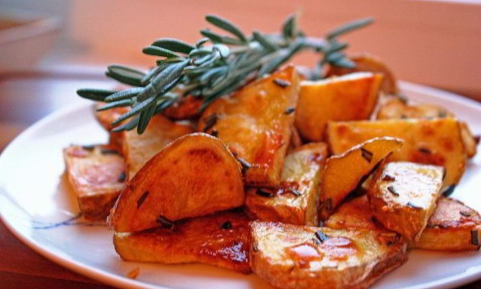 Рецепт картофель печеный с розмарином