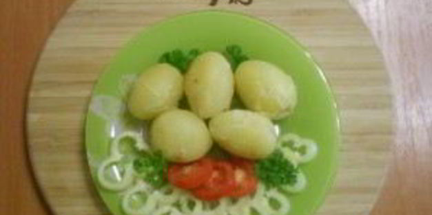 картофель под чесночным соусом