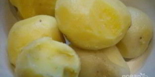 картофель под молочным соусом