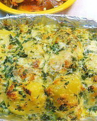 Картофель под сырным соусом