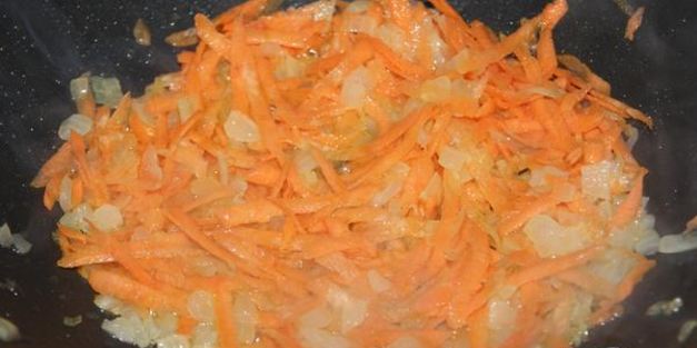 картофель с охотничьими колбасками