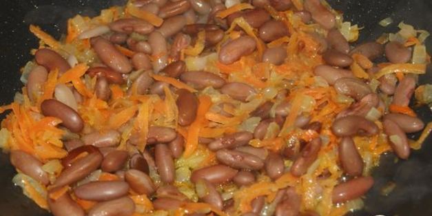 картофель с охотничьими колбасками