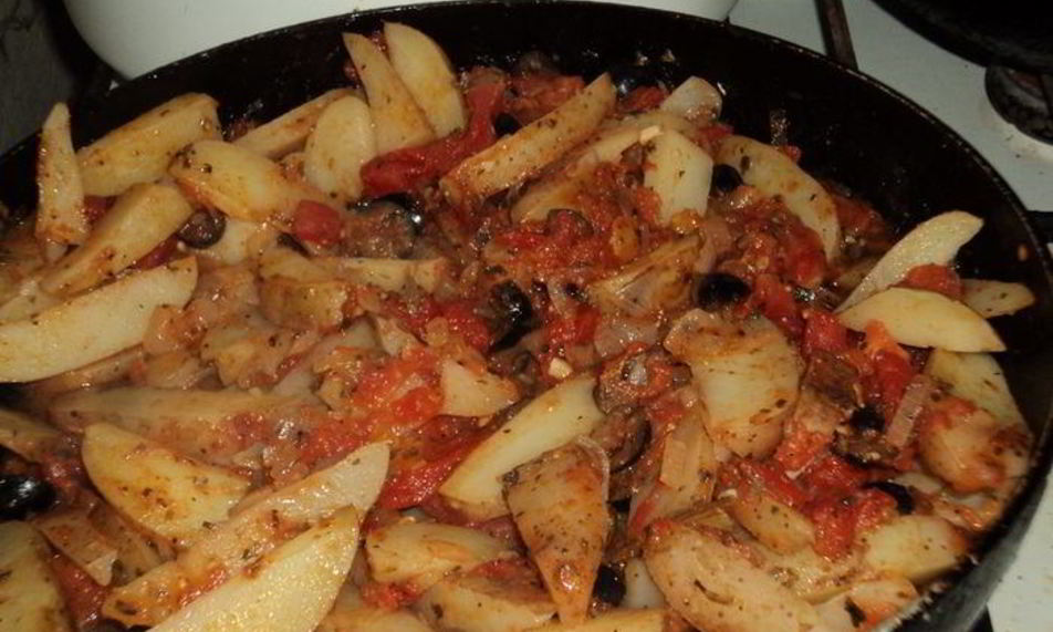 Рецепт картофель с помидорами по-провансальски