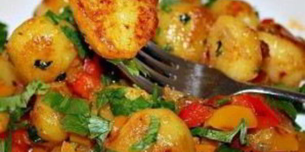 картофель в казане