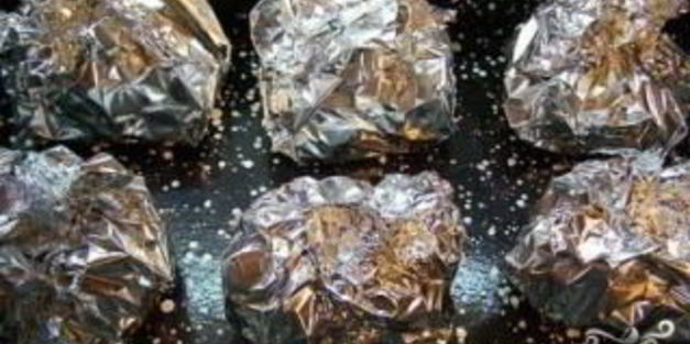 картошка с колбасой и сыром в духовке