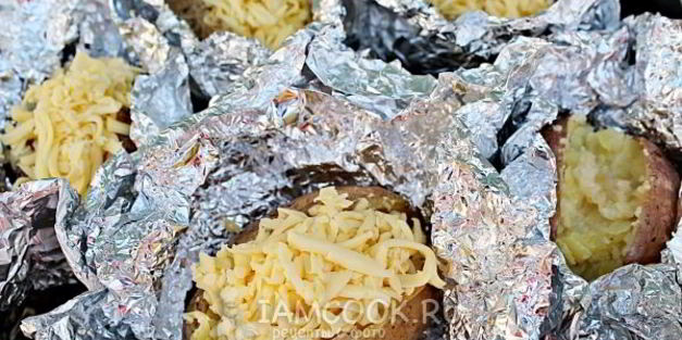 картошка с сыром в фольге в духовке