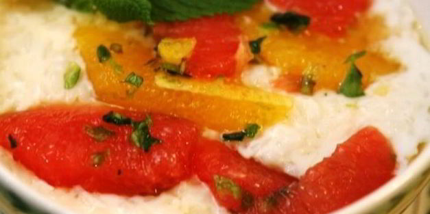 кремовый рис с цитрусовым соусом