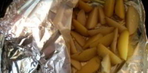 молодой картофель в фольге