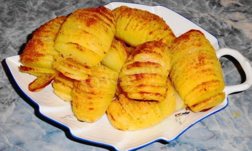 Рецепт нарядный картофель по-шведски в духовке