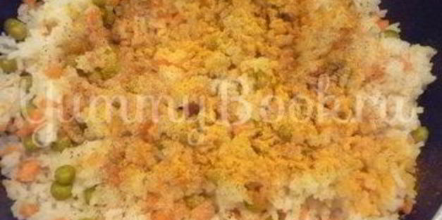 нежный рис с простыми овощами