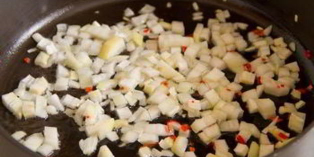 острый рис в кокосовом молоке