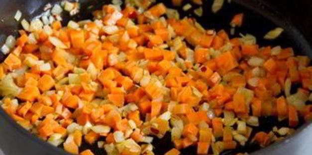 острый рис в кокосовом молоке