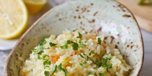 острый рис в кокосовом молоке