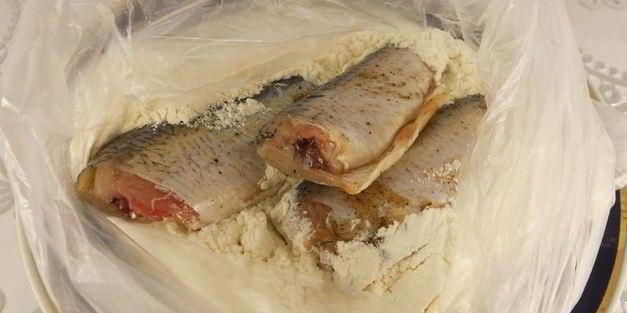 подлещики жареные с луком