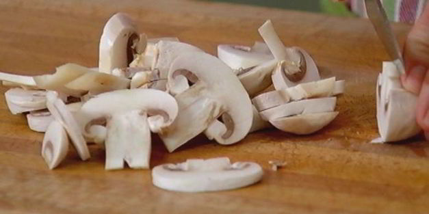 рис с горгонзолой, шампиньонами и шпинатом