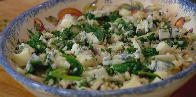 рис с горгонзолой, шампиньонами и шпинатом