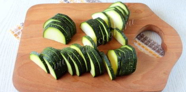 рис с кабачками и курицей в мультиварке