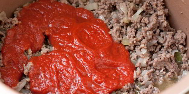 рис с мясным соусом в мультиварке