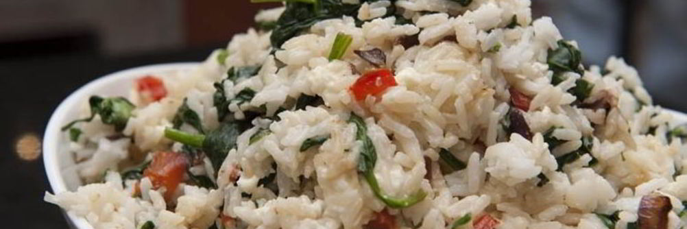 Рис со шпинатом и сыром