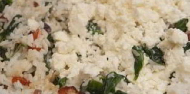 рис со шпинатом и сыром