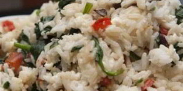 рис со шпинатом и сыром