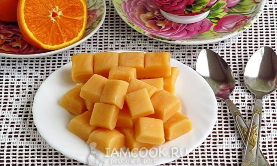 Рецепт сливочно-медового ириса пчелка