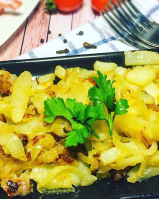 Жареная картошка с луком