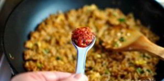 жареный рис с соевым соусом