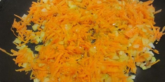 голубцы из пекинской капусты в кастрюле